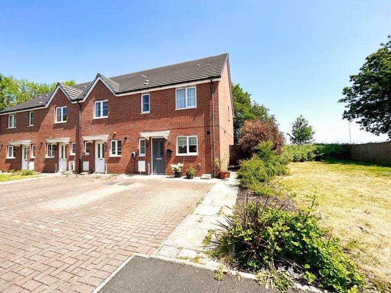 3 bed end terrace house for sale in 45 Wood Green, Bridgend CF31, £