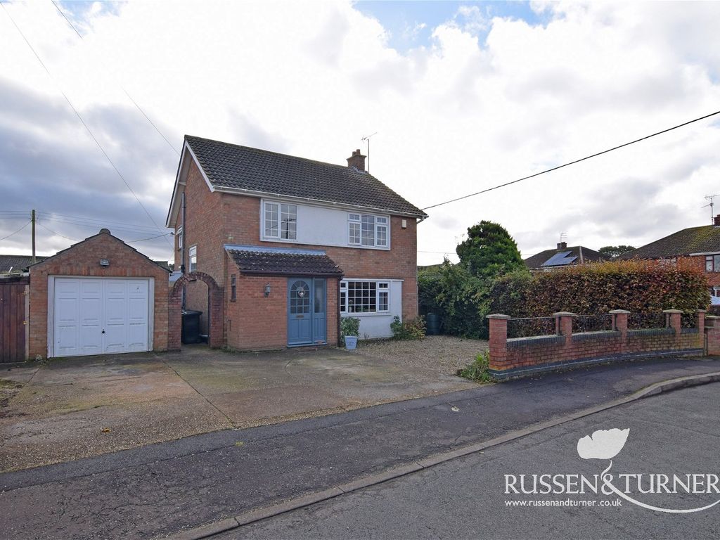 4 bed detached house for sale in St. Annes Crescent, Clenchwarton, King