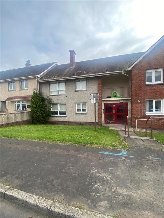 2 bed flat to rent in Kintyre Crescent, Plains, Airdrie ML6 Zoopla