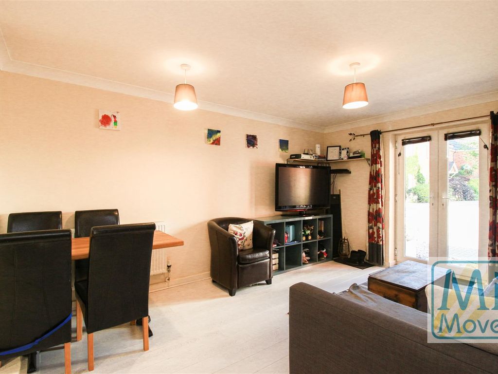 2 bed flat to rent in Albion Way, Edenbridge TN8 Zoopla