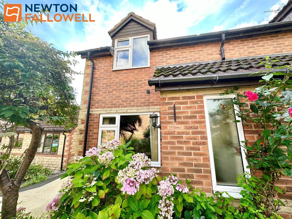 2 bed semidetached house for sale in Violet Close, Shirebrook