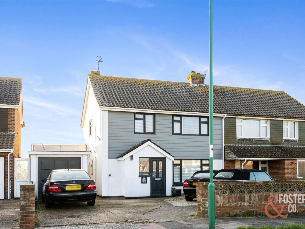 5 bed property for sale in Falcon Close, ShorehamBySea BN43, £775,000
