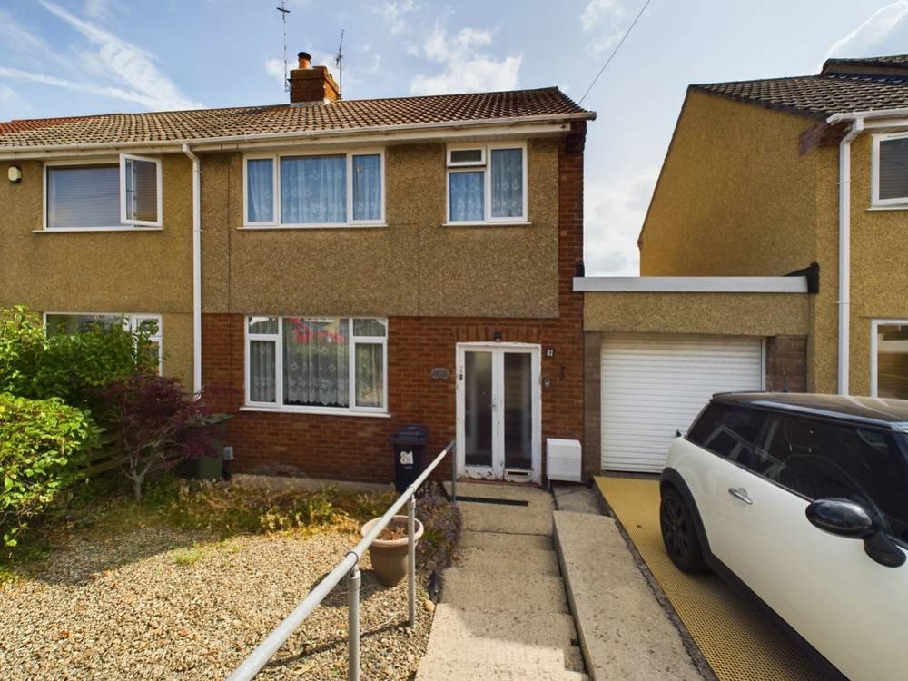 3 bed semidetached house for sale in Westbourne Road, Downend BS16 Zoopla
