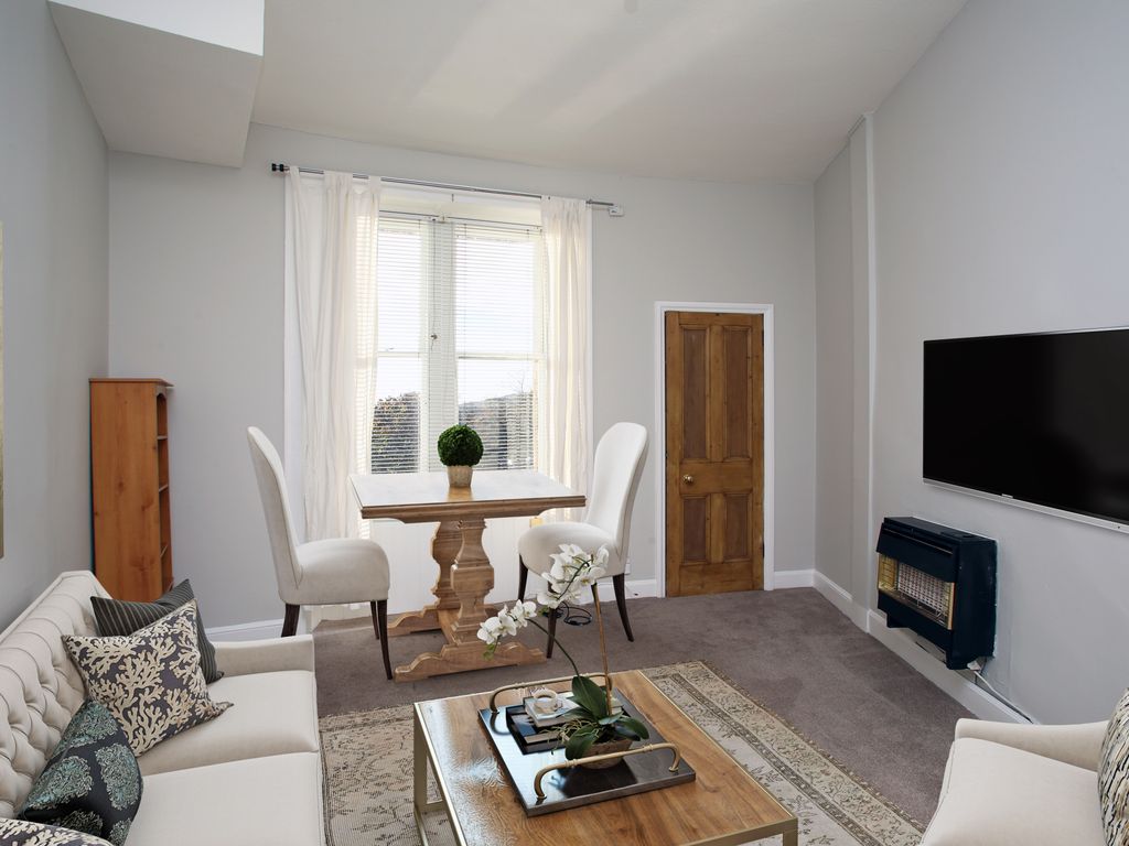 14 (2F2) Links Gardens Leith Edinburgh EH6  