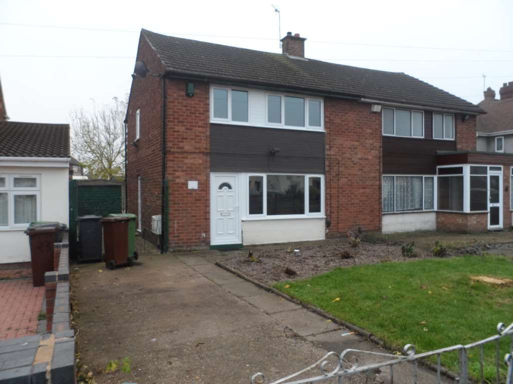 3 bed semidetached house to rent in Vaughan Road, Willenhall WV13 Zoopla