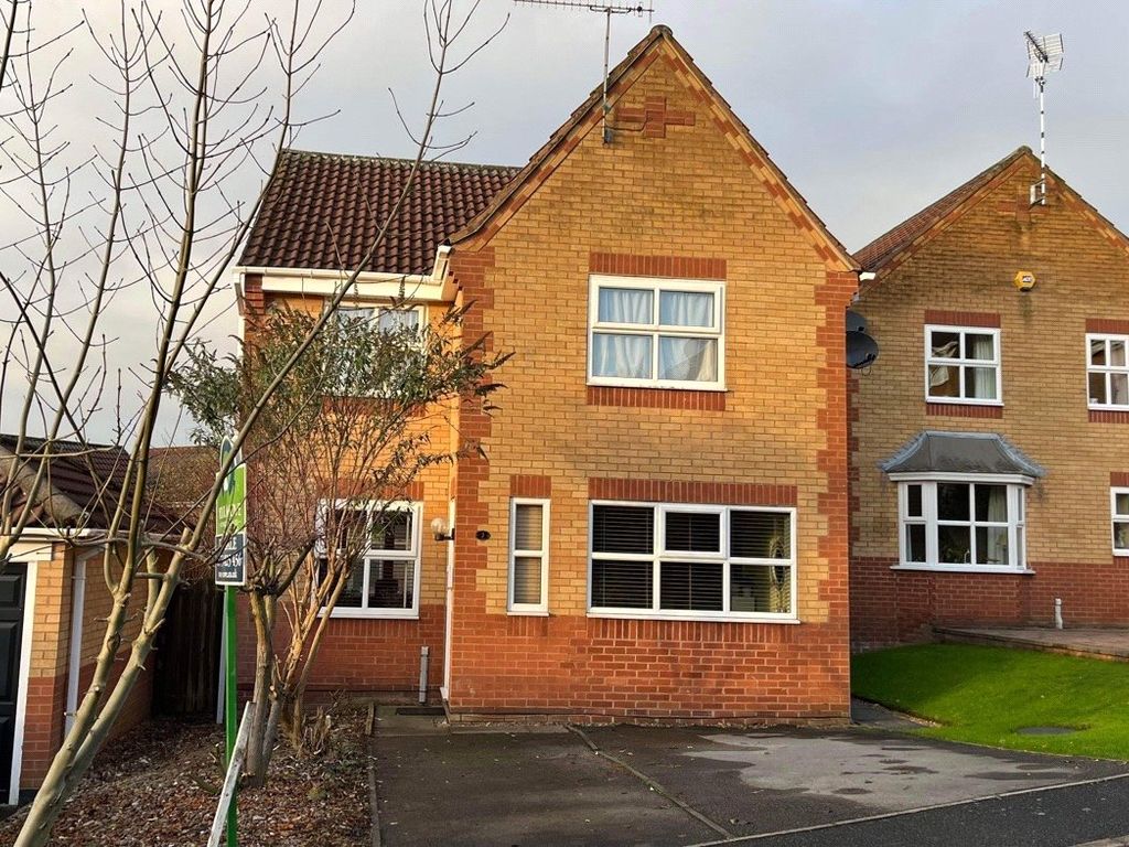 3 bed detached house for sale in Overstone Close, Belper, Derbyshire