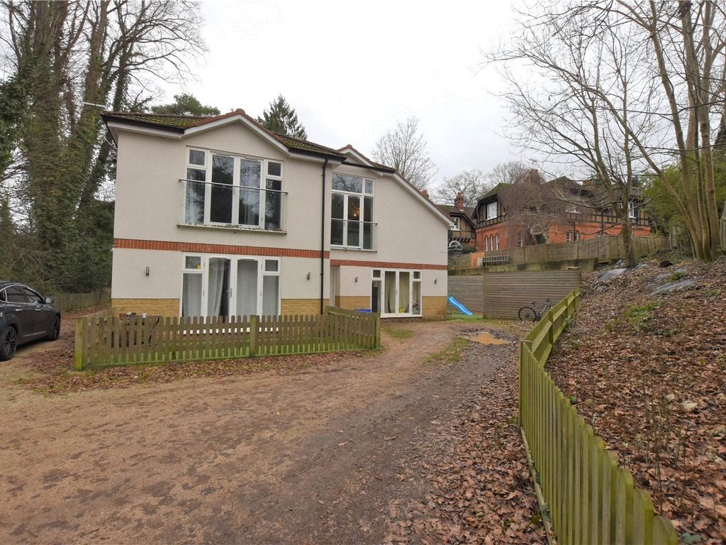 1 bed flat to rent in Roke Road, Kenley CR8 Zoopla