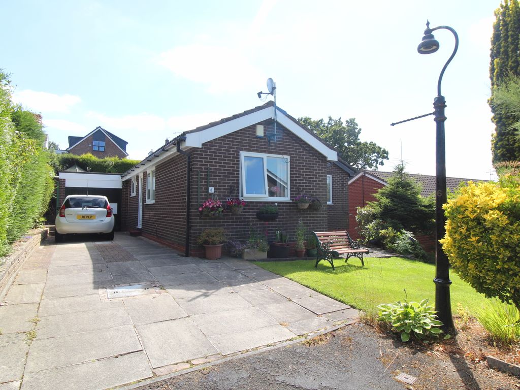 3 bed bungalow for sale in Reynolds Drive, Marple Bridge, Stockport SK6