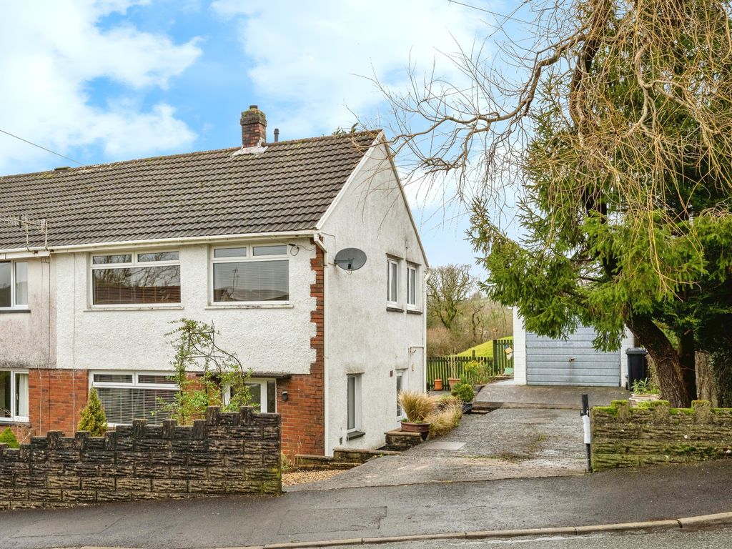 3 bed semidetached house for sale in Waun Penlan, Pontardawe, Neath