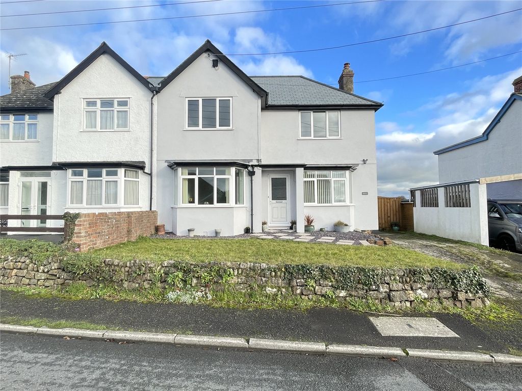 3 bed semidetached house for sale in Stamford Hill, Stratton, Bude