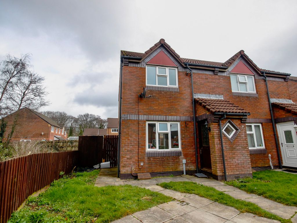 2 bed terraced house to rent in Heol Cae Fan Heulog, Caerphilly CF83