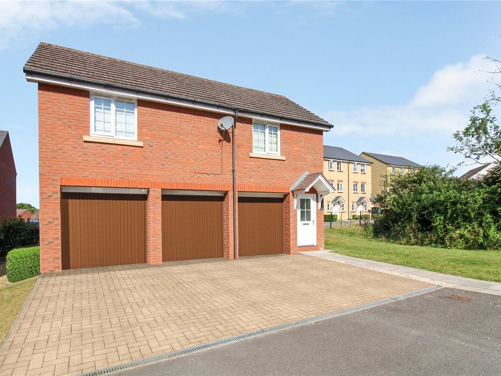 2 bed detached house for sale in Brean Road, Swindon, Wiltshire SN25