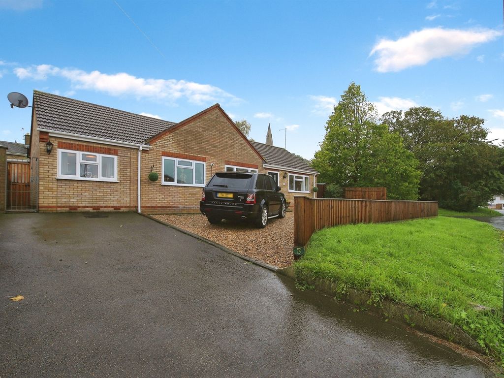 4 bed property for sale in Ridgeway, Peterborough PE2, £410,000 Zoopla