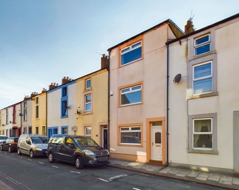 4 bed terraced house for sale in Crosby Street, Maryport CA15 Zoopla