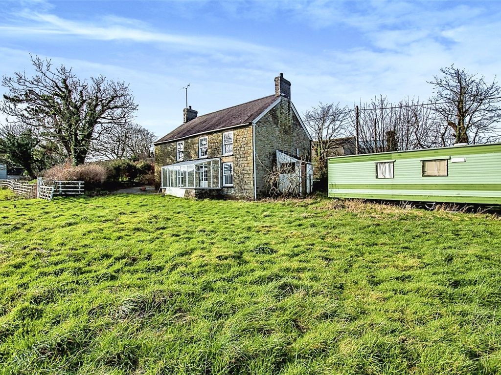 4 bed cottage for sale in Penbryn, Sarnau, Llandysul, Ceredigion SA44