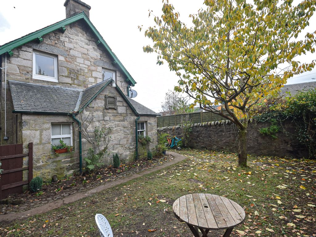 1 bed flat for sale in Higher Oakfield, Pitlochry PH16, £145,000 Zoopla