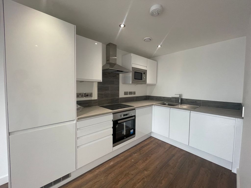 2 bed flat to rent in Aegean Gardens, Salford M7 Zoopla