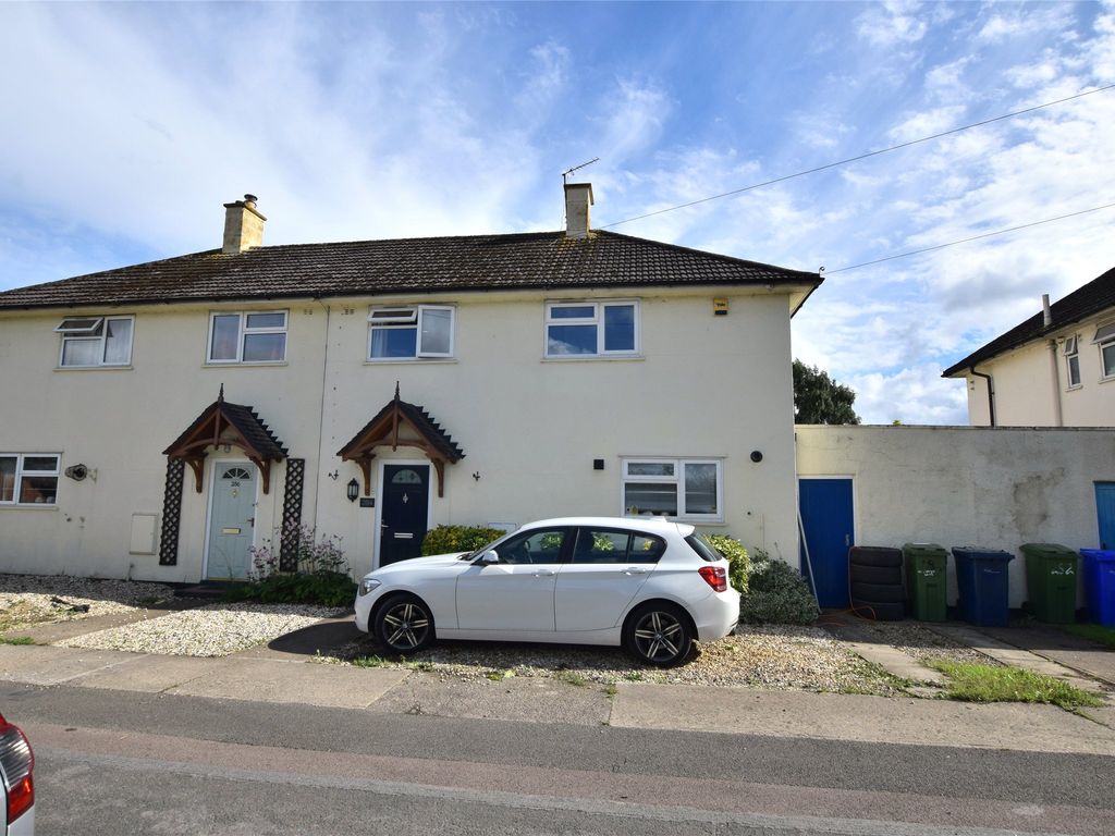 3 bed semidetached house for sale in Innsworth Lane, Gloucester