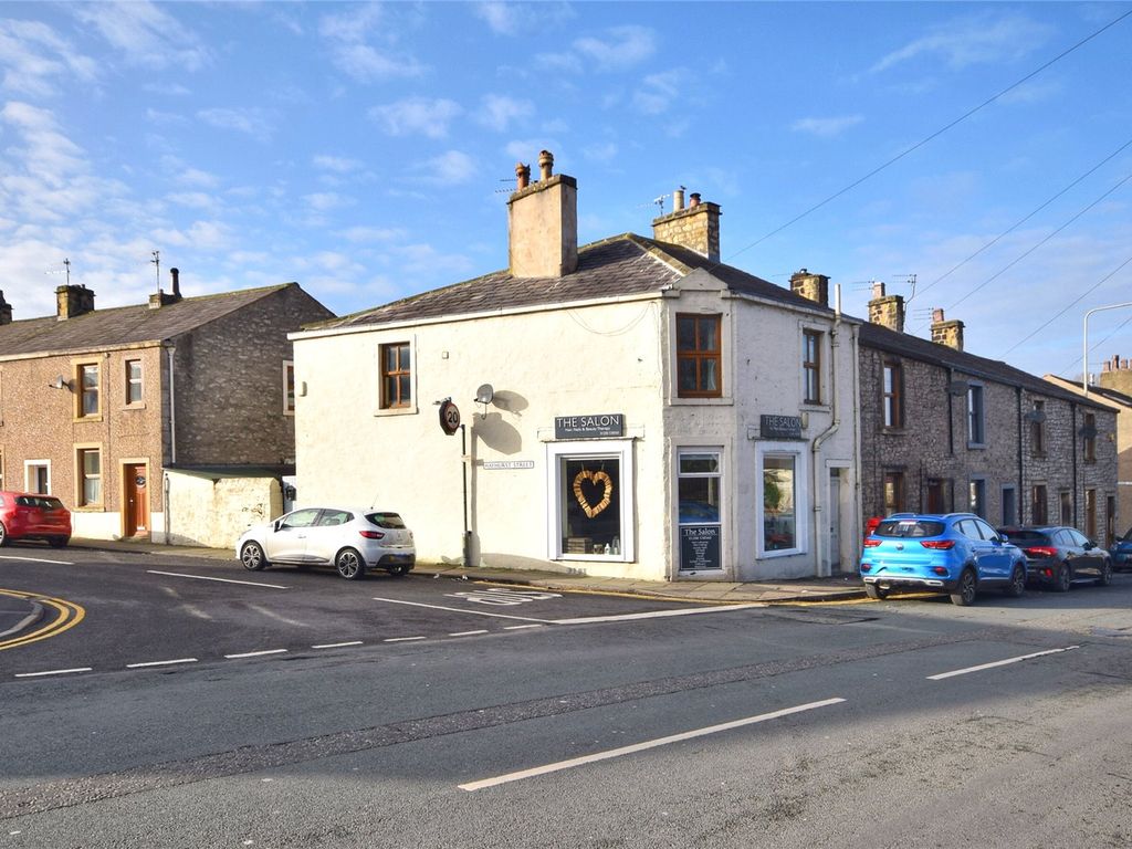 2 bed end terrace house for sale in Shawbridge Street, Clitheroe