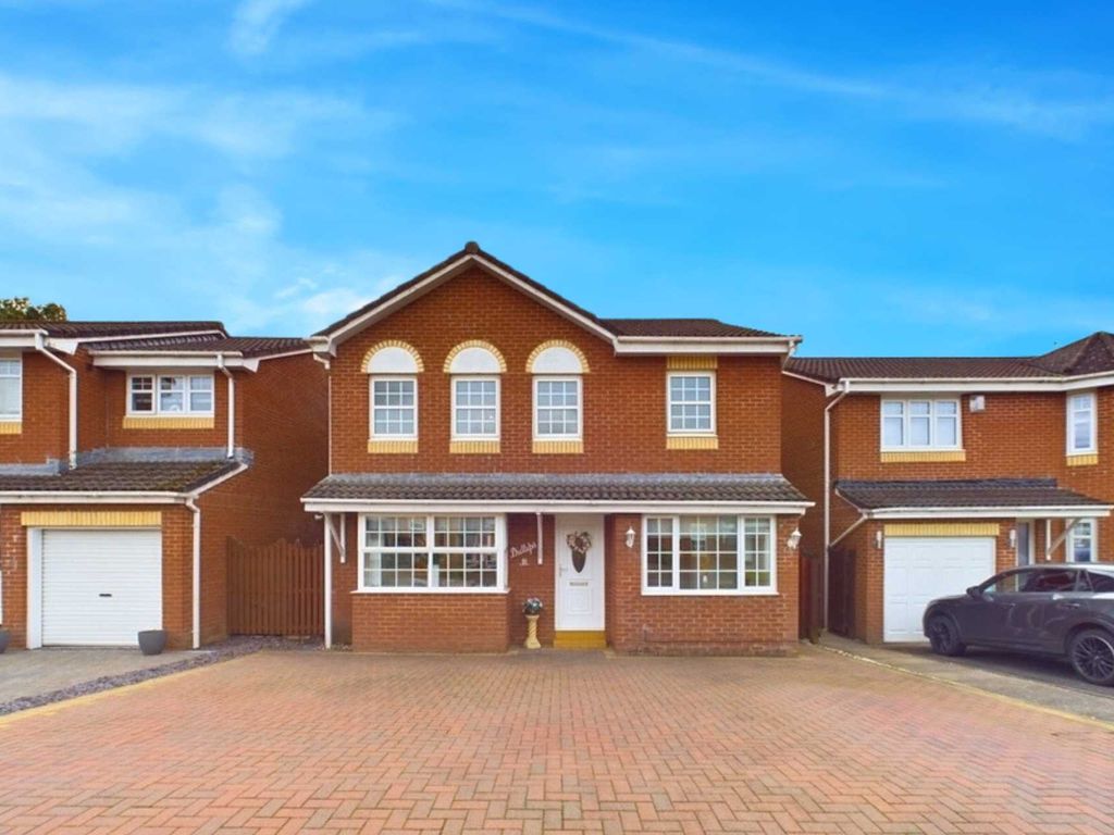 5 bed detached house for sale in Bannockburn Place, New Stevenston ML1