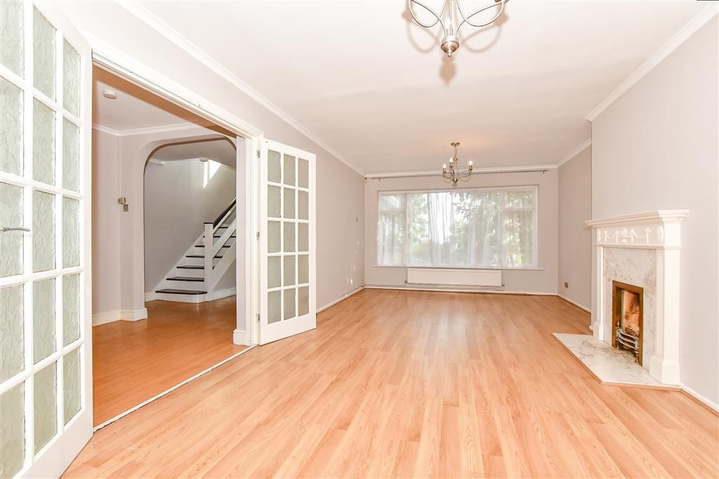 4 bed detached house for sale in Dumpton Park Drive, Broadstairs, Kent