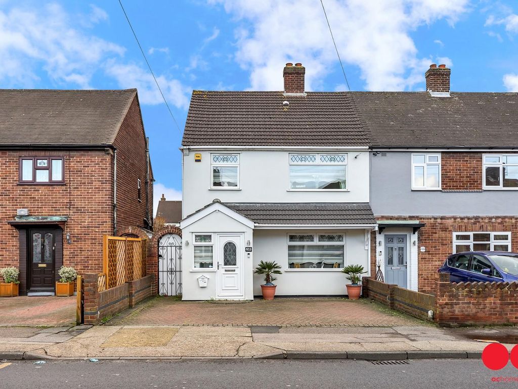 3 bed end terrace house for sale in Cherry Tree Lane, Rainham RM13, £