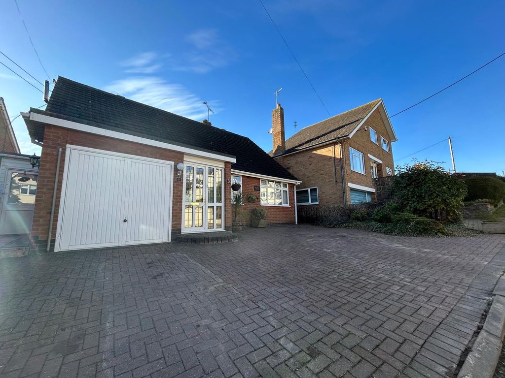 5 bed detached bungalow for sale in School Lane, South Croxton, Leicestershire, Le LE7 Zoopla