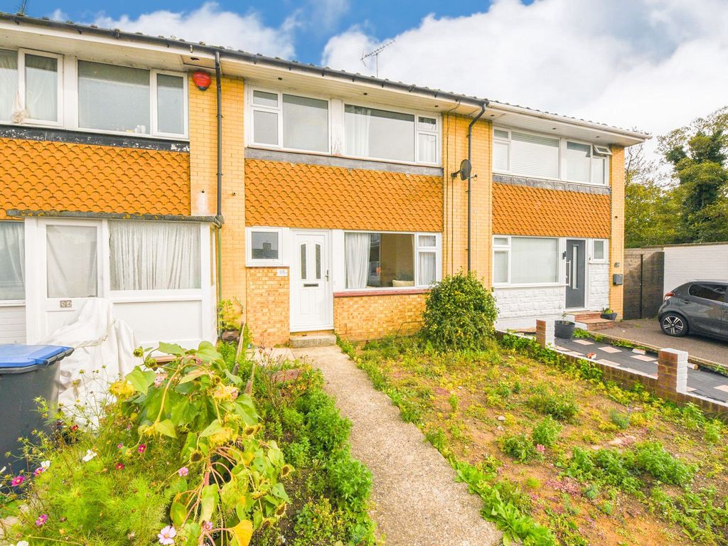 3 bed terraced house for sale in Yew Tree Gardens, Birchington CT7, £