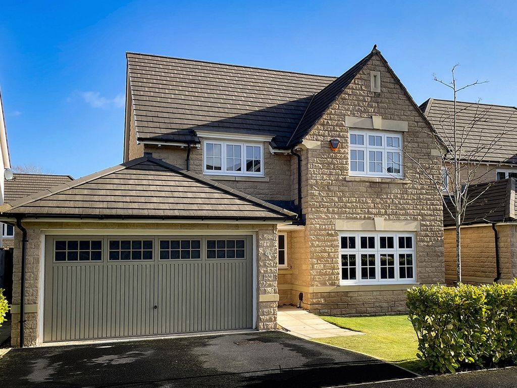4 bed detached house for sale in Merlin Close, Macclesfield SK10 Zoopla