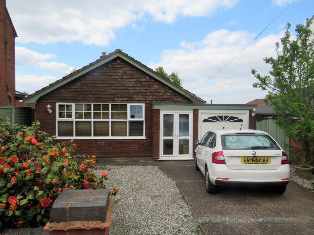 2 bed bungalow to rent in Hatherton Street, Cheslyn Hay, Walsall WS6 Zoopla