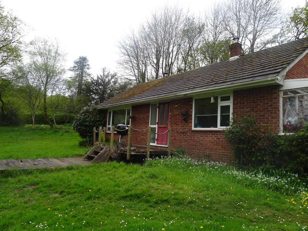2 bed bungalow to rent in Ragged Robin, Lower Daggons, Fordingbridge SP6, £1,350 pcm Zoopla