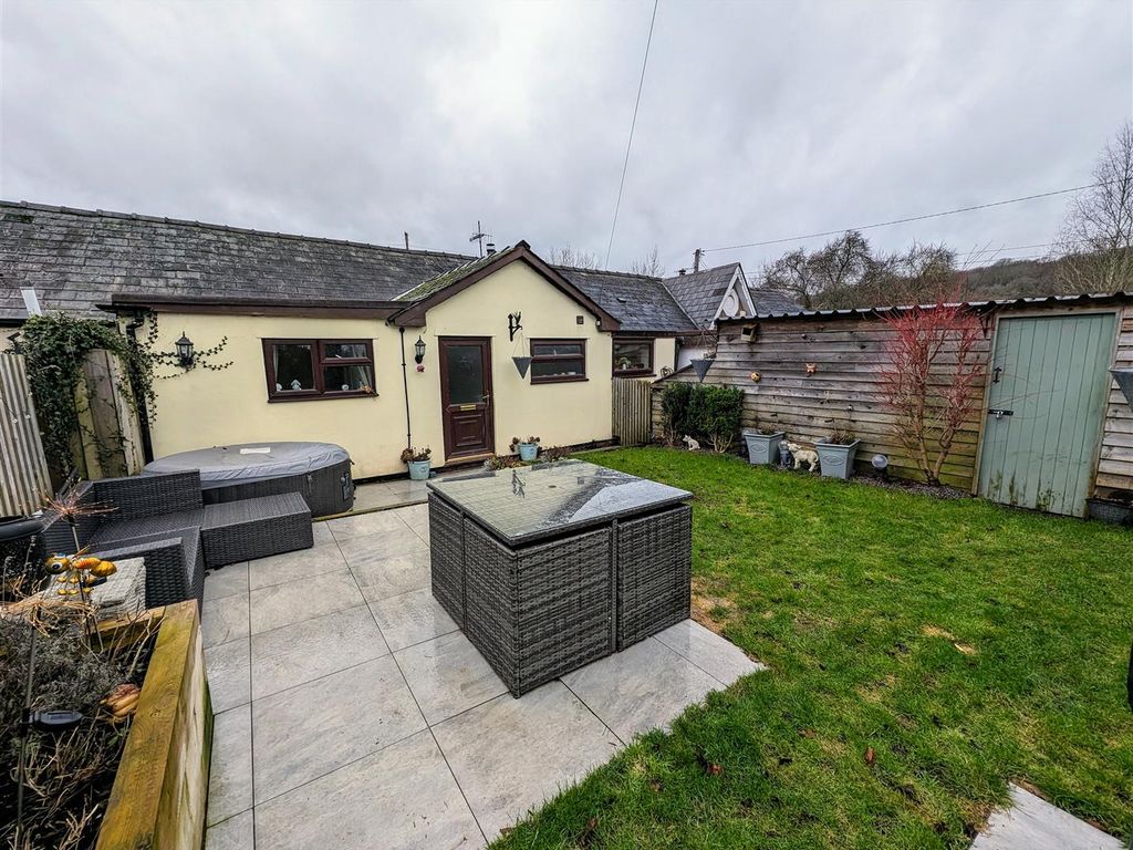 2 bed property for sale in Brookside, Pontrilas, Hereford HR2, £210,000