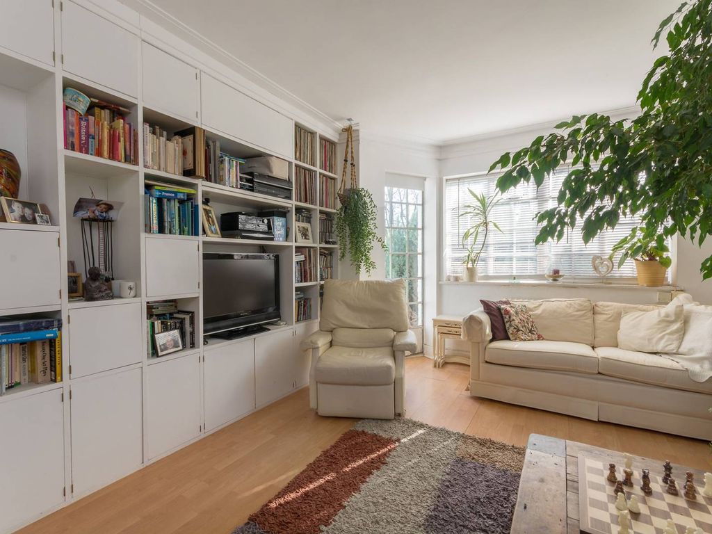 3 bed flat for sale in Ealing Village, Ealing, London W5, £525,000 Zoopla
