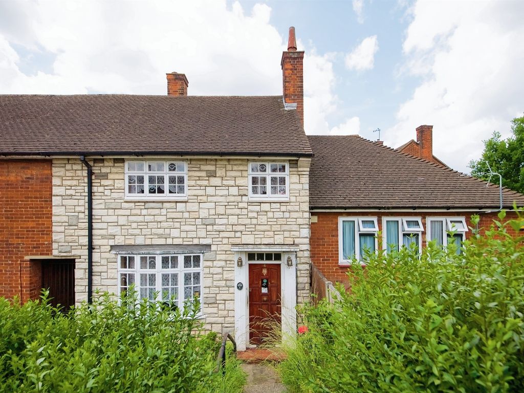2 bed terraced house for sale in Dudley Road, Harold Hill, Romford RM3