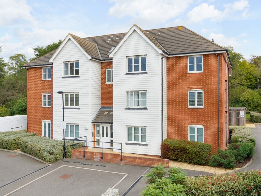2 bed flat for sale in Ryder Court, The Links, Herne Bay CT6 Zoopla