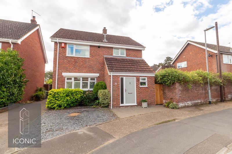 3 bed detached house for sale in Sheridan Close, Drayton, Norwich NR8
