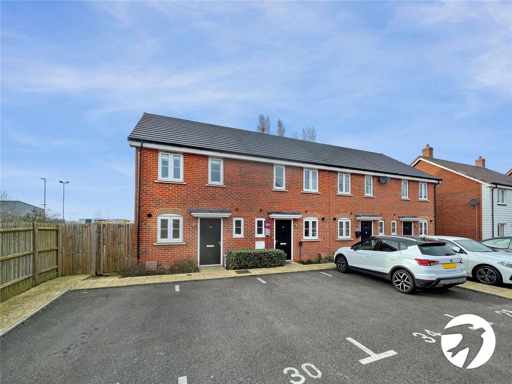 2 bed terraced house to rent in Gates Drive, Maidstone, Kent ME17, £