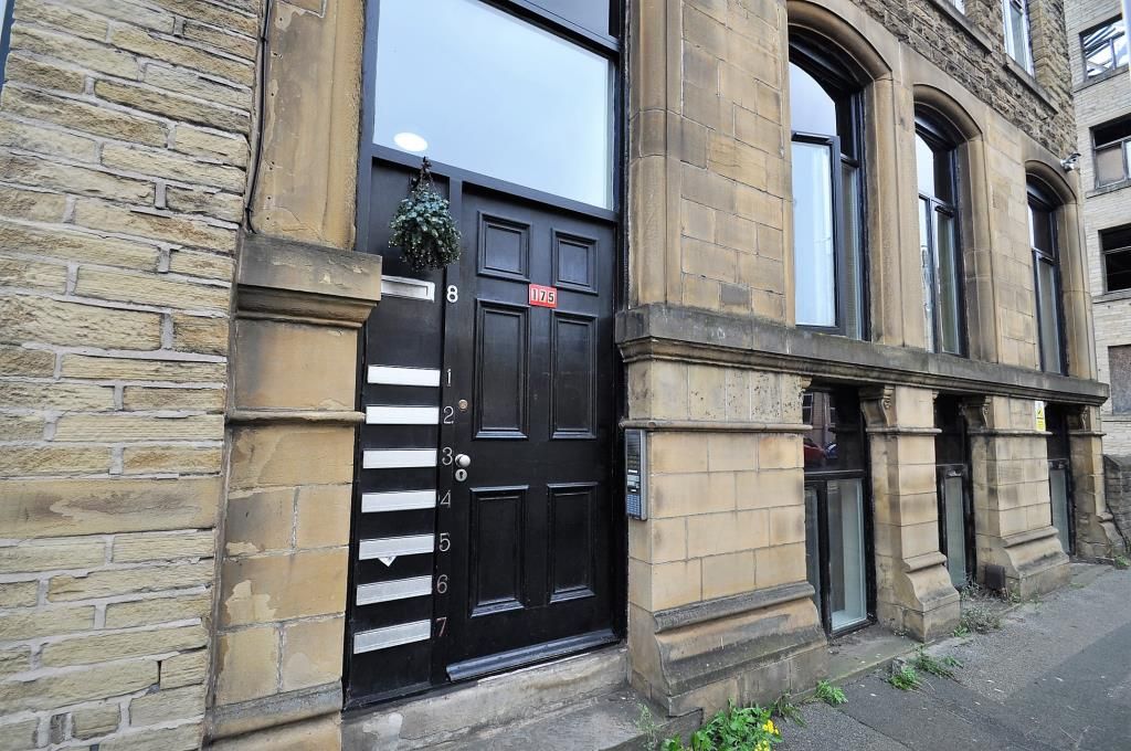 1 bed flat to rent in Sunbridge Road, Flat 2, Bradford, West Yorkshire