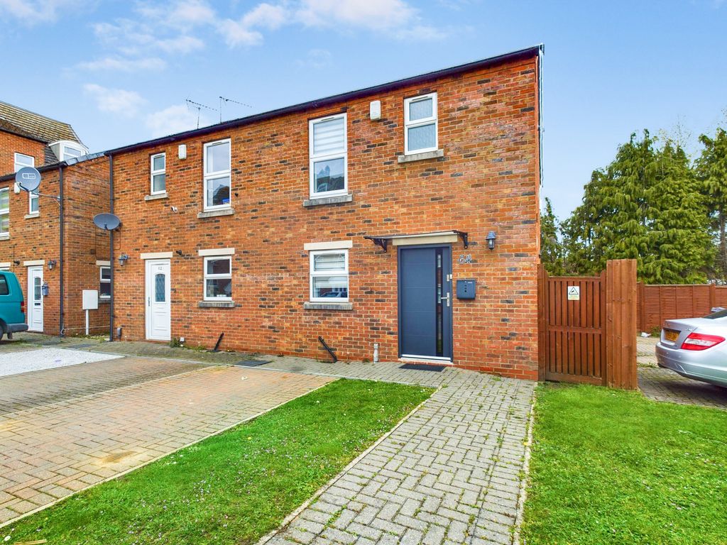 3 bed semidetached house to rent in Willow Tree Close, Lincoln LN5