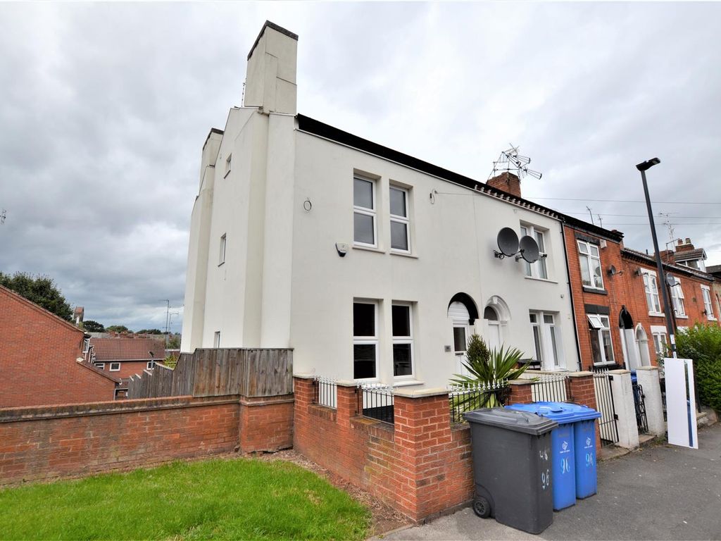 6 bed end terrace house to rent in Warner Street, Derby DE22, £2,880