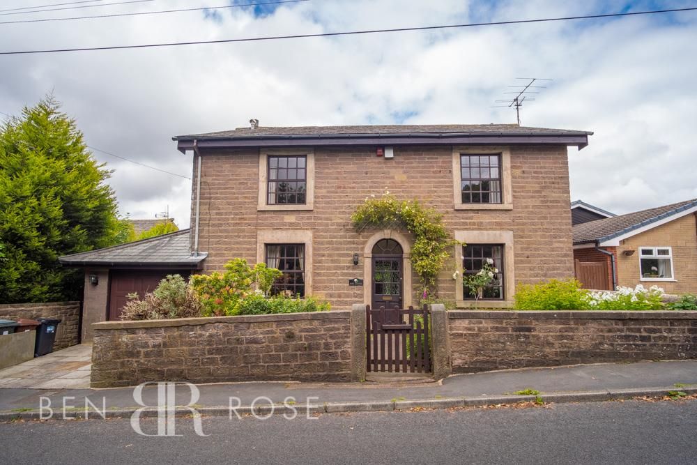 Copthurst Lane, Whittle-Le-Woods, Chorley PR6  