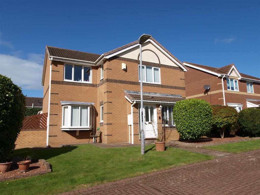 4 bed detached house for sale in Dearham Grove, Hartford Dale