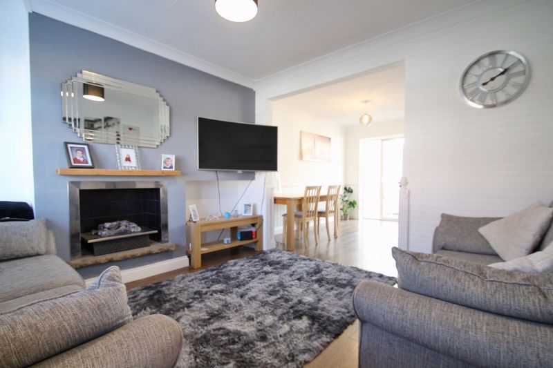 2 bed end terrace house for sale in Bromwich Road, Hillmorton, Rugby