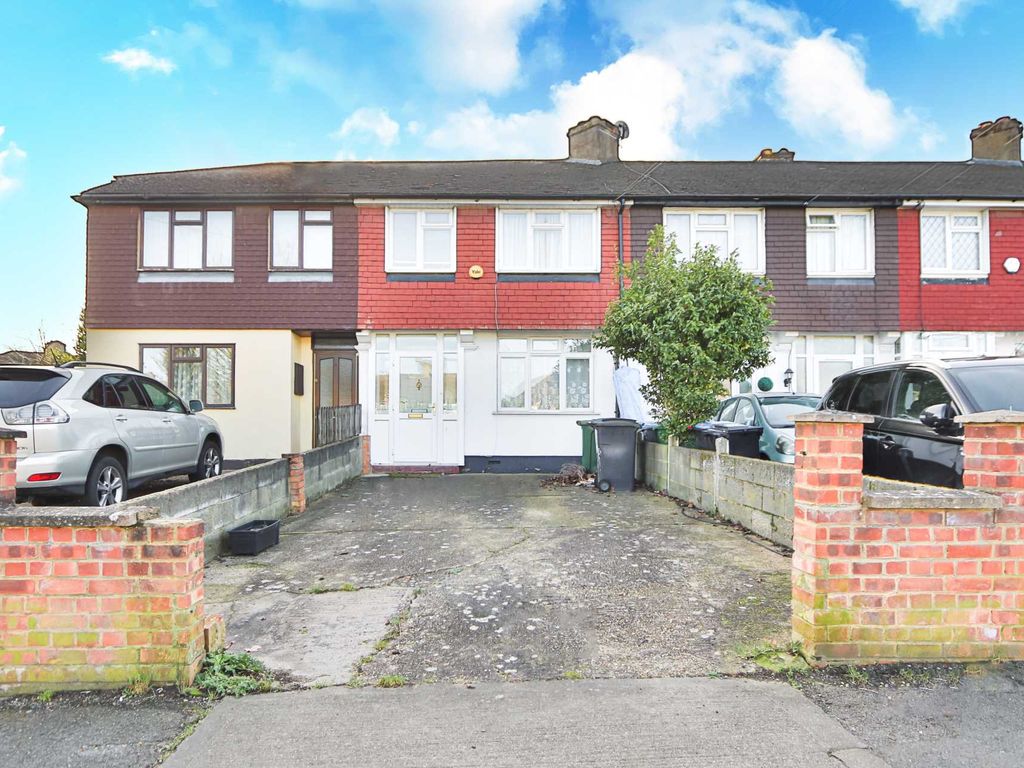 3 bed terraced house for sale in Warren Drive South, Surbiton KT5, £