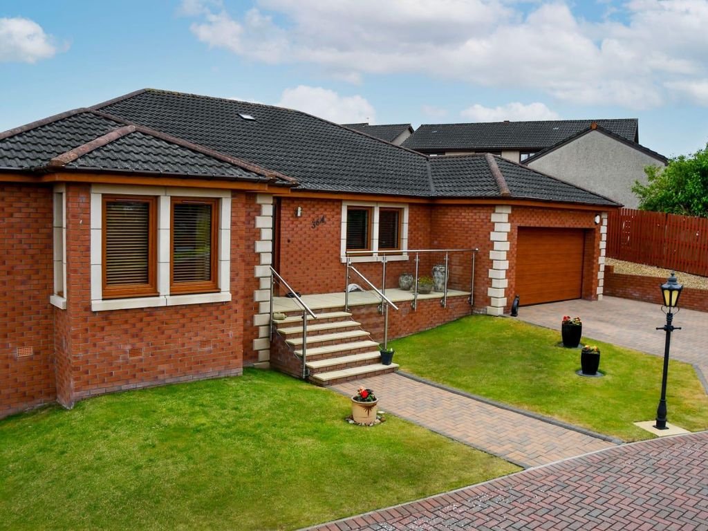 4 bed detached bungalow for sale in 36A Curling Knowe, Crossgates KY4