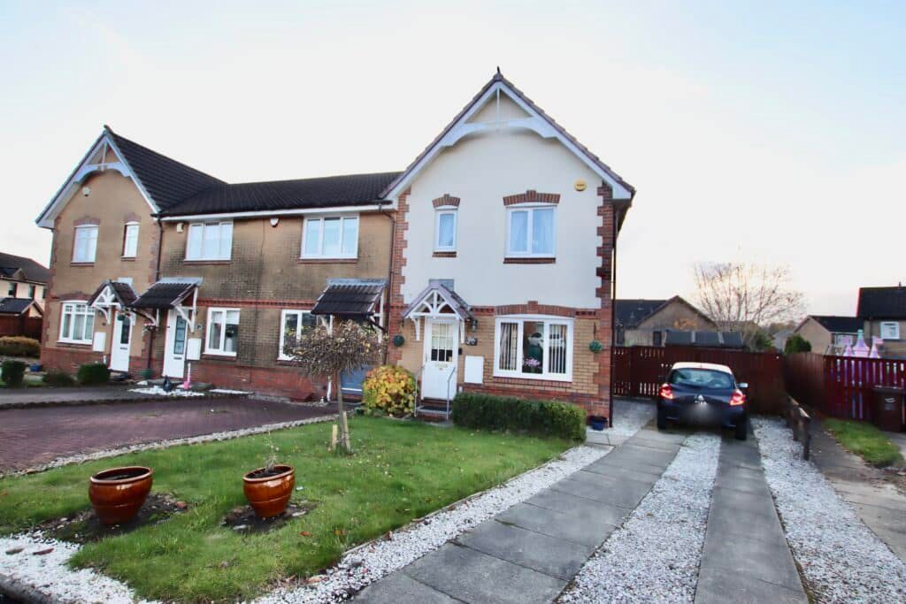 3 bed end terrace house for sale in Fairhaven Ave, Airdrie ML6, £134,995 Zoopla