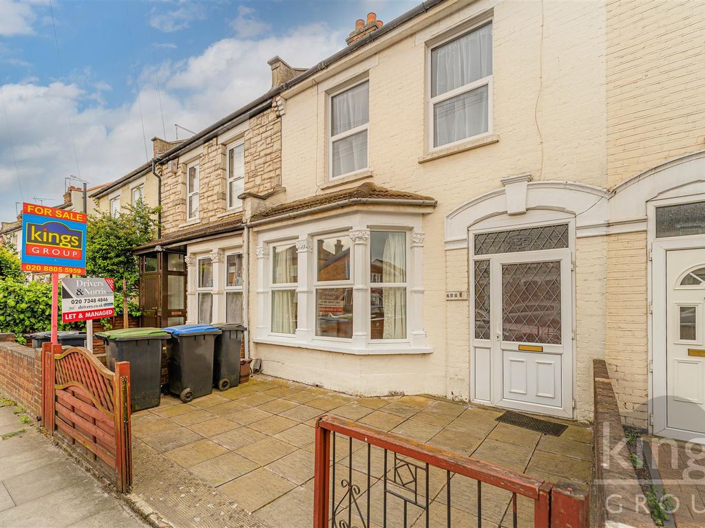 3 bed terraced house for sale in Lincoln Road, Enfield EN3, £399,950