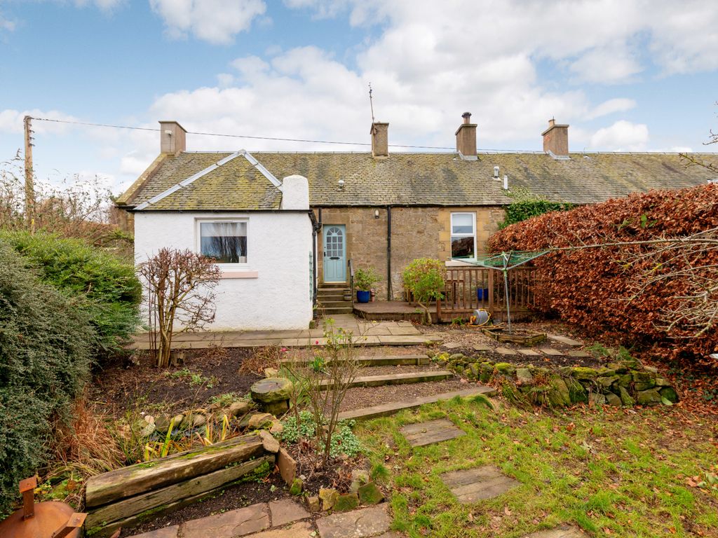 3 bed cottage for sale in 25 Hadfast Road, Cousland, Midlothian EH22
