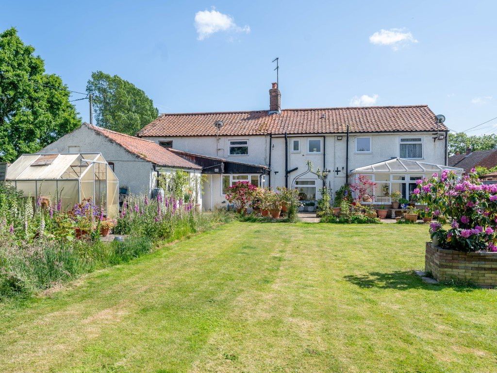 6 bed detached house for sale in Chapel Lane, Beeston, King's Lynn PE32