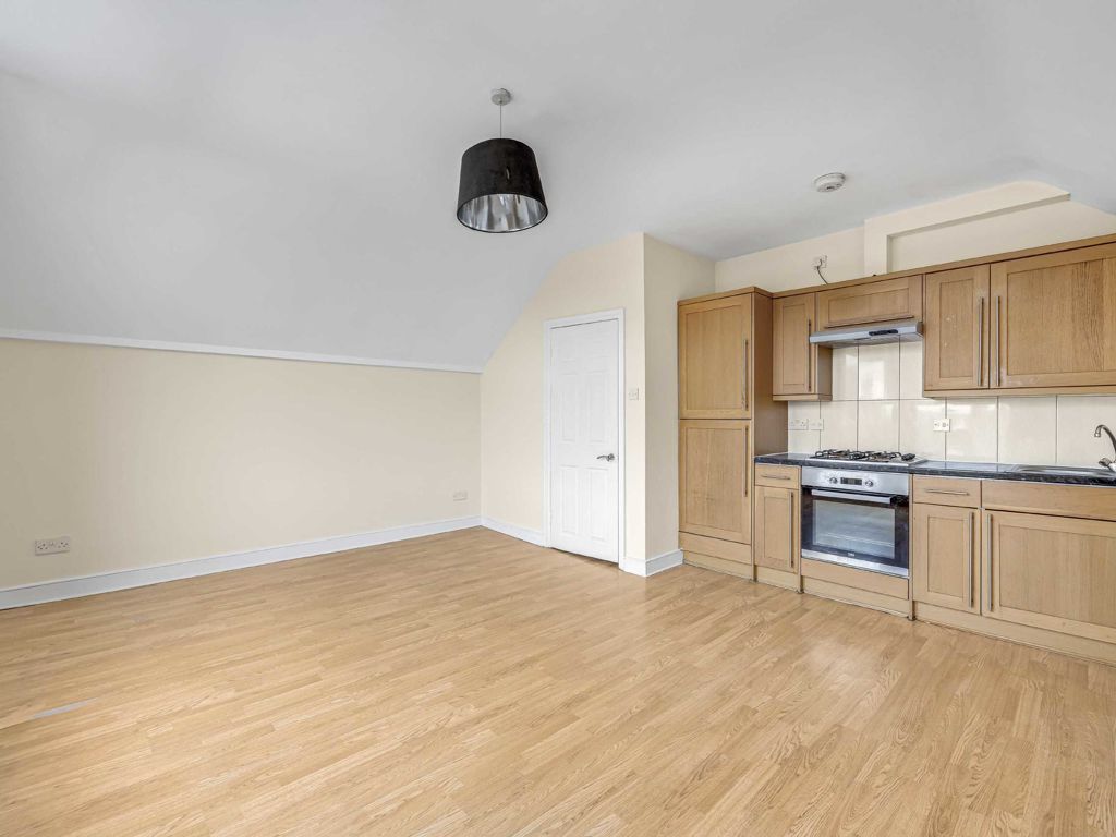 2 bed flat for sale in Mitcham Lane, London SW16 Zoopla